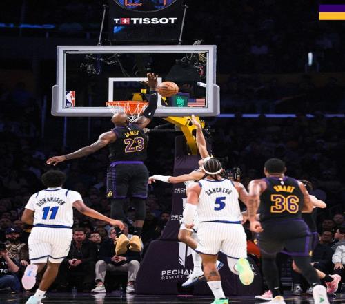 詹皇手感不,佳之际,联盟风云变,爱游戏,爱游戏官网,爱游戏体育,爱游戏网页版,爱游戏电脑版,爱游戏官方APP下载